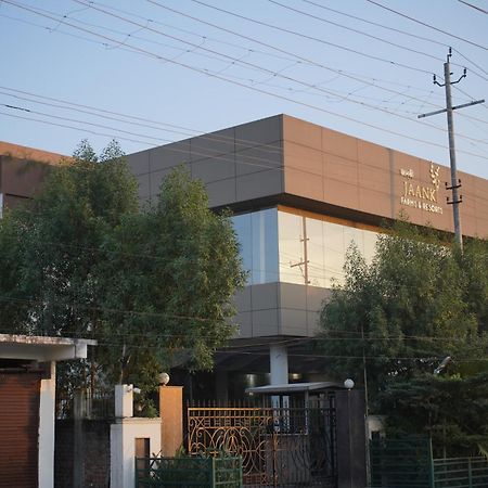 Jaanki Farms & Resorts Jorhat Exterior photo