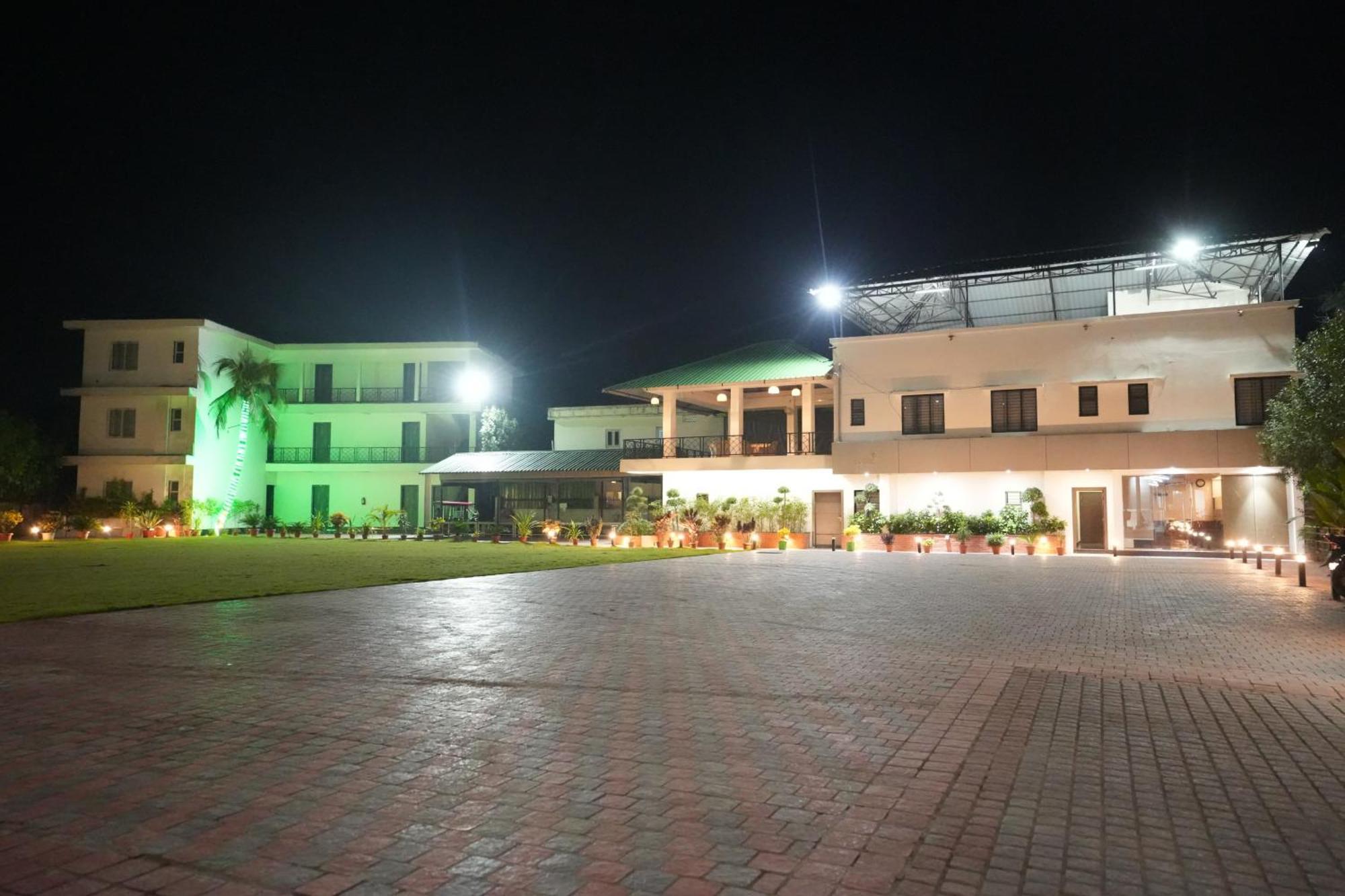 Jaanki Farms & Resorts Jorhat Exterior photo